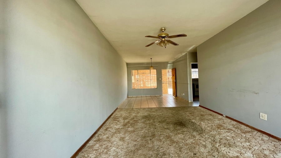 2 Bedroom Property for Sale in Flamwood North West